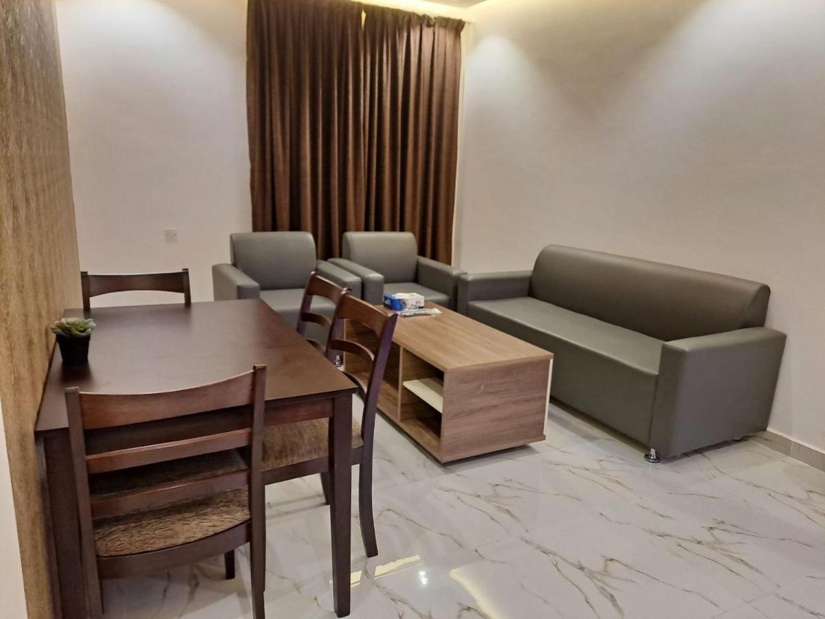 Golden Dahlia Fintas Aparthotel Κουβέιτ Εξωτερικό φωτογραφία