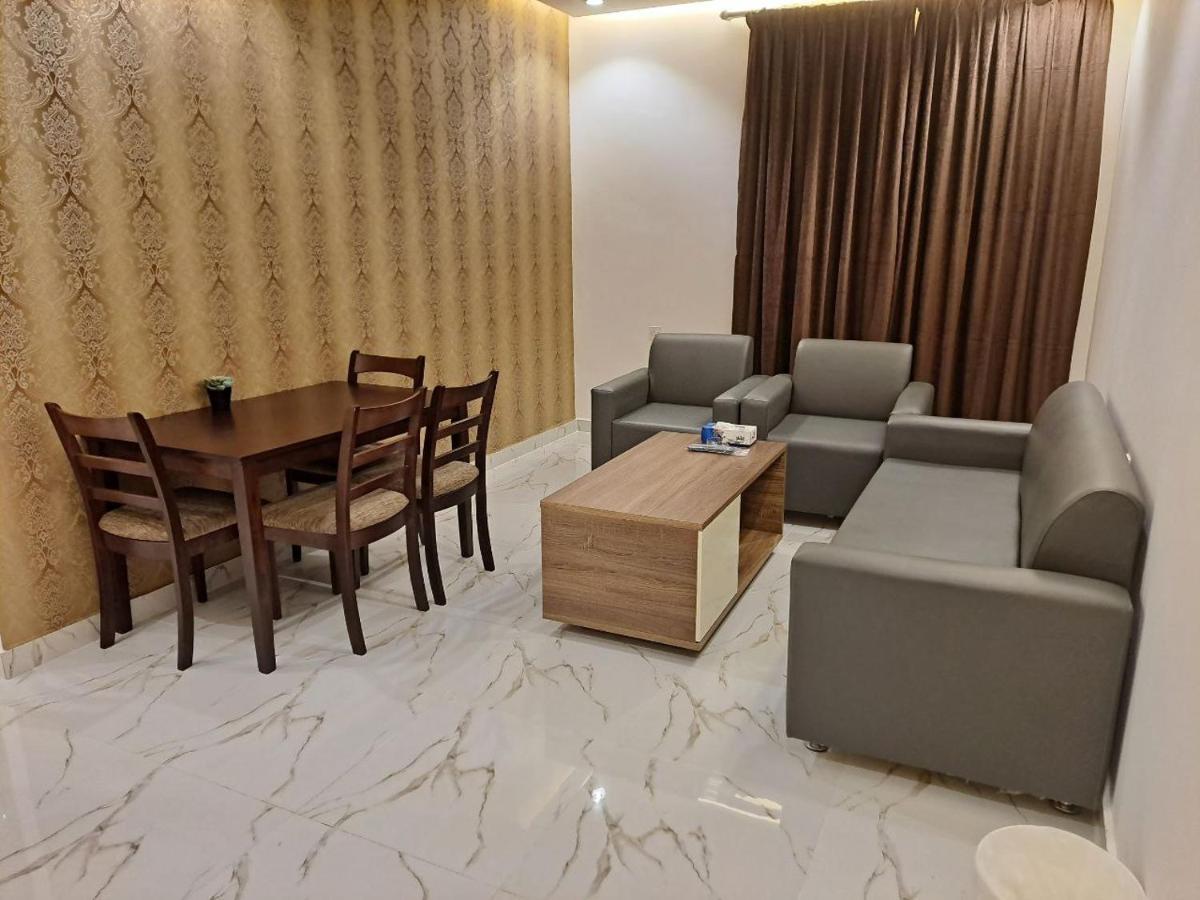 Golden Dahlia Fintas Aparthotel Κουβέιτ Εξωτερικό φωτογραφία