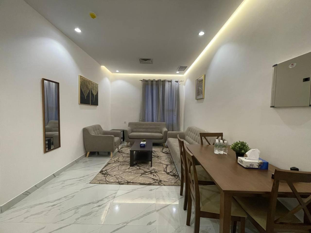 Golden Dahlia Fintas Aparthotel Κουβέιτ Εξωτερικό φωτογραφία
