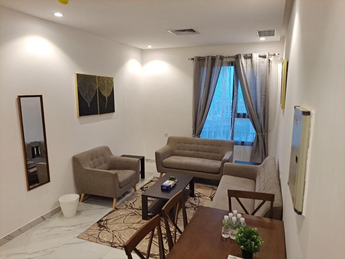 Golden Dahlia Fintas Aparthotel Κουβέιτ Εξωτερικό φωτογραφία